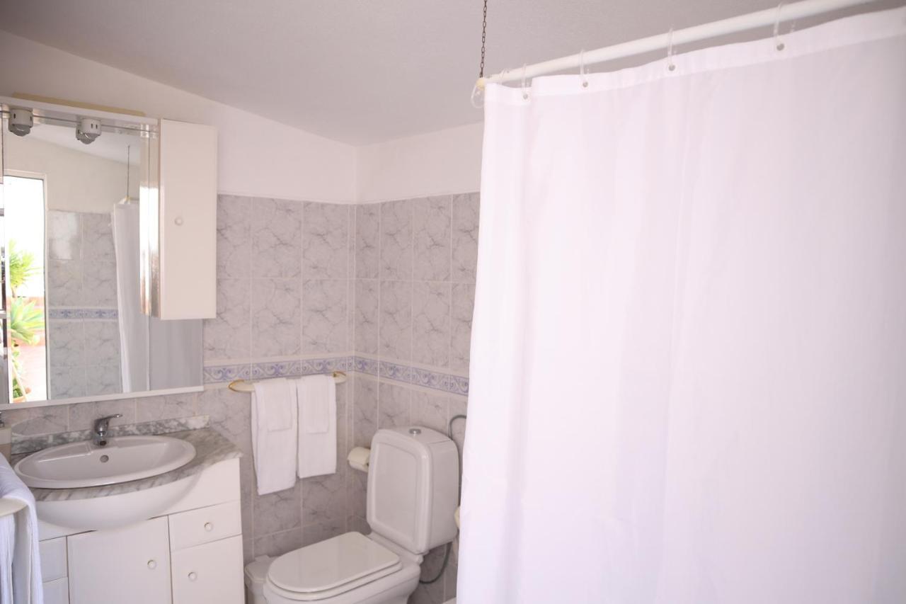 Salema Beach Private Villa ภายนอก รูปภาพ